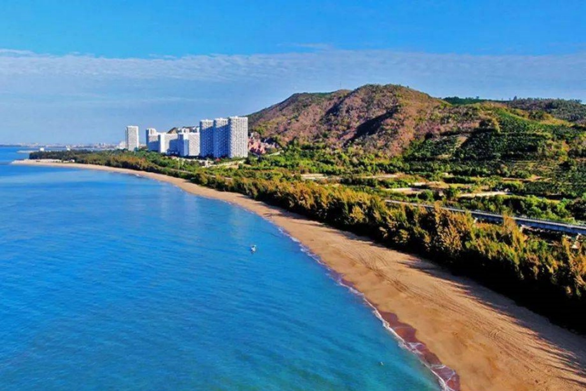 Longqi Bay
